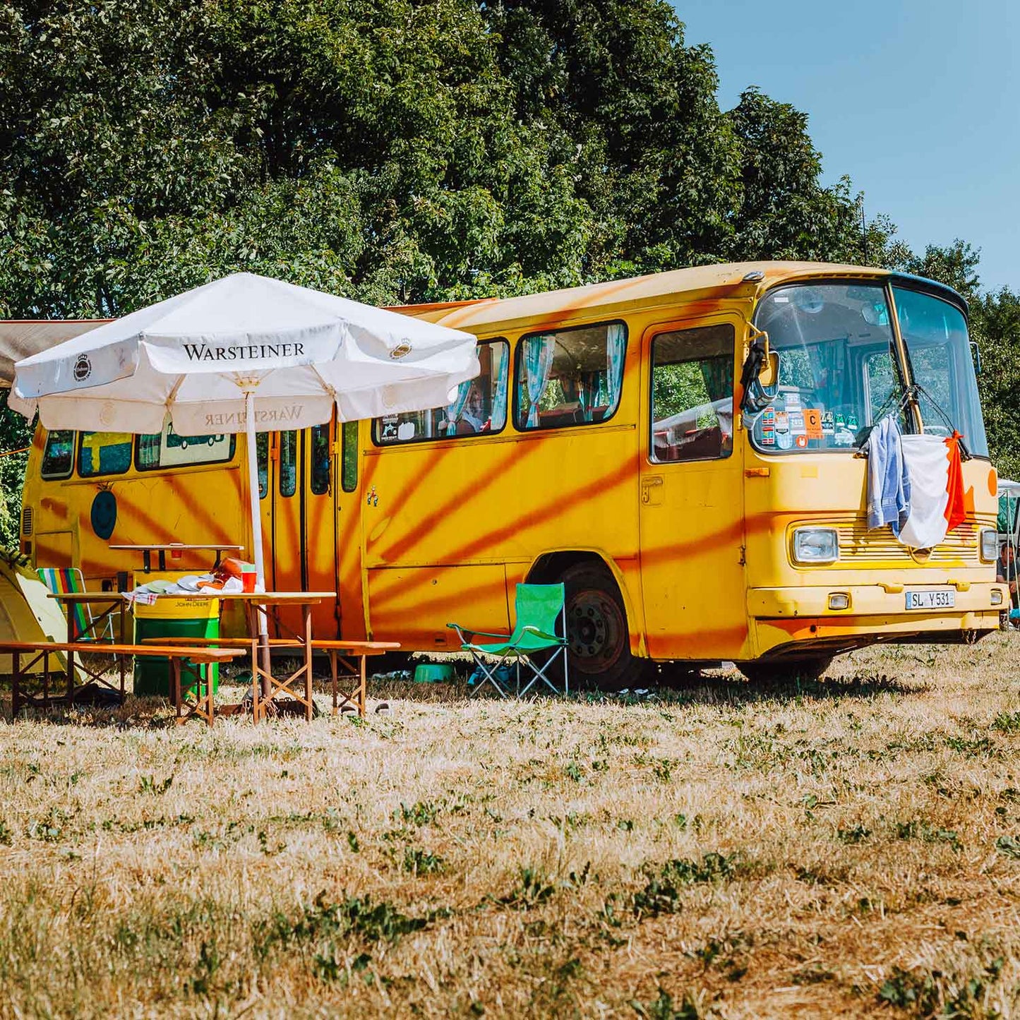 Sleep-in Buses